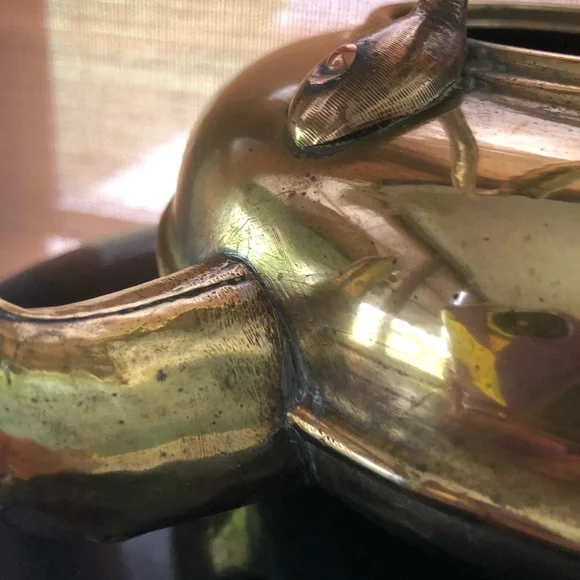 POT BELLY KETTLE ETCHED BRASS TODDY KETTLE MID CENTURY SHABBY CHIC - Picture 10 of 16